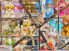 -泡泡玛特POPMART(上海环球港店)