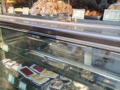 面包甜点陈列柜-护国寺小吃(新街口店)