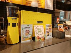-麦当劳(中山公园龙之梦店)