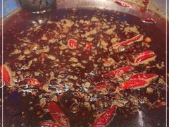 -潮火锅·麻辣牛肉火锅(观音桥方圆·LIVE店)