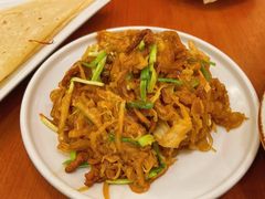 酸菜炒粉-老昌春饼(中央大街店)