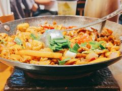 -富正毅三下锅·湘西韵味(天门山索道店)