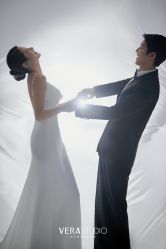 -至臻微拉婚纱摄影