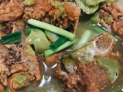 青笋干炖排骨-温州一家人美食(西木头市店)