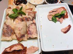 金牌烤鸭-青年公社烤鸭(滨湖银泰店)