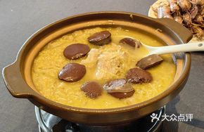 Classic Northeastern Sour Cabbage Hot Pot