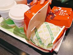 -德克士(中心医院店)