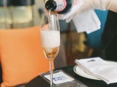 -广州富力君悦大酒店·关系酒廊
