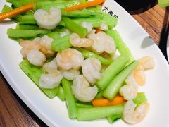 -六泰居·尔滨地标·东北菜(松北店)