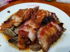 叉烧拼鹅肝-黄连大头华烧鹅店(大良店)