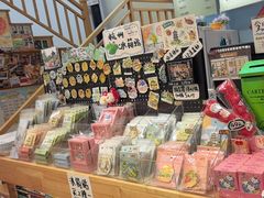 -猫的天空之城概念书店(杭州南宋御街店)