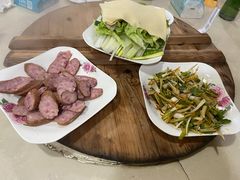哈尔滨红肠-三江鱼东北特色铁锅炖(骆驼店)