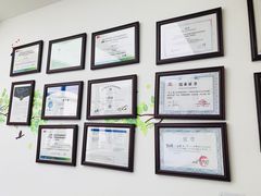 -极橙儿童齿科矫正中心(奥城店)
