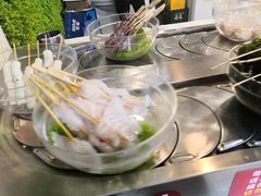 -百品聚旋转火锅(万德庄店)