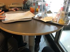 -麦当劳(小白楼店)