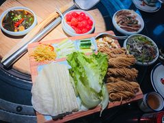 -挂旗柴锅鸡(蚌山区嘉年华店)