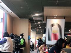 -麦当劳(成都时代奥特莱斯店)