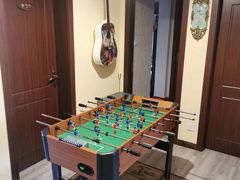 -小草屋轰趴馆别墅派对新场团建家庭聚会