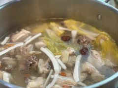 -喃喃椰·糟粕醋·椰子鸡火锅(七堡花园店)