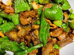 辣椒炒肉-肖记公安牛肉鱼杂馆· 省级非物质文化遗产(仁和路店)
