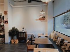 -三花屋 Mihhanaya