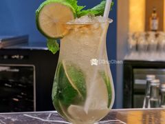 -龙虾酒吧扒房(宁波香格里拉店)