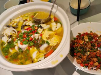 朝花里不愧是西安本土实力品牌，这么多年了热度依然不减