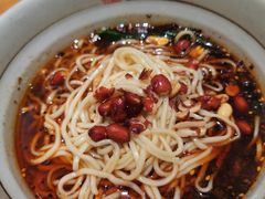-呼啦面馆·头牌豌杂面(爱琴海店)