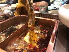 -老牌坊云南鱼豆花火锅(哈西万达店)
