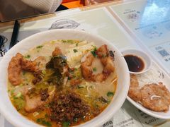 -凯峰鱼汤米线(金利達店)