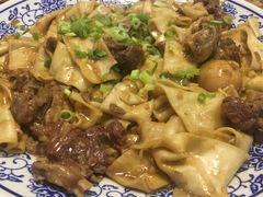-壹阁胡羊焖饼(特色小吃街店)