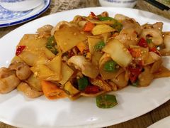 -南雄雄州土菜餐厅(粤北大厦店)