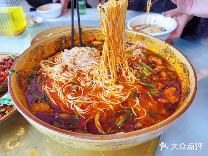 乐山第一家临江鳝丝(茶坊路店)图片