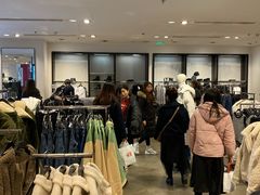 -ZARA(恒隆广场店)