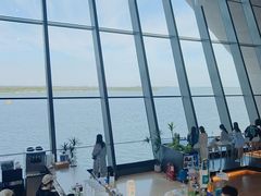-抱抱地球咖啡馆(国家海洋博物馆店)