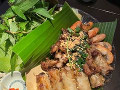 -大头虾越式风味餐厅(光明广场店)