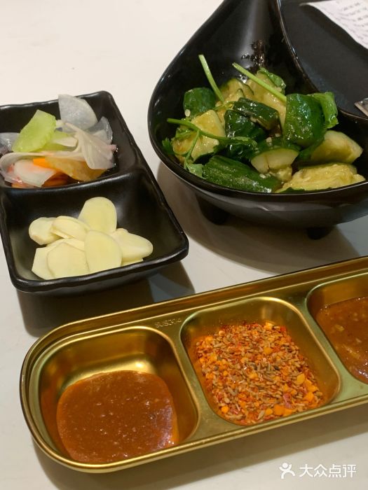 八乔煎肉馆·丹东特色煎锅(梅林店)凉拌黄瓜图片