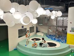 -涨巢·潮玩水疗局