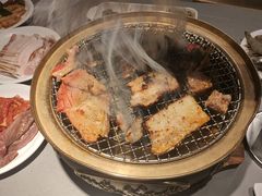 -山焱·炭火自助烤肉(周浦万达店)