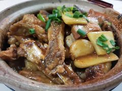 蒜子钳鱼煲-廣發美食(东晓路店)