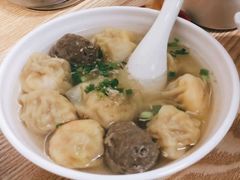 鲜虾鲜肉云吞-云云美食