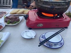 -墨脱石锅椰子鸡•香草鸭•东山羊(大东海店)