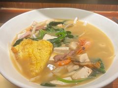 -荣家黄鱼面(前滩太古里店)