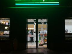 -全家便利店(王府井大街店)