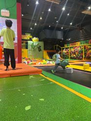 -蹦蹦跳跳(新奥购物中心店)