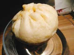咸蛋黄超人包-老陶包子铺(南大西南村店)