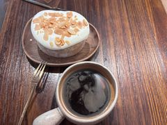 -Double cafe