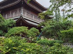 -龙华寺