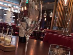 -恰餐厅及酒吧 CHAR Bar & Grill (北京丽都皇冠假日店)