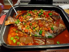 -令狐冲·炭烤活鱼(宝龙店)